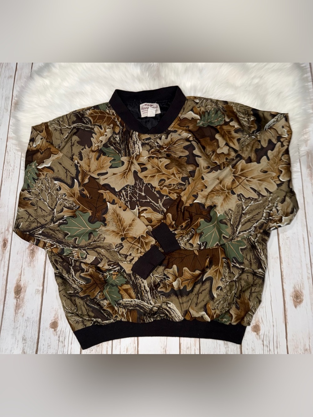 Vintage 90s Wrangler Rugged Wear Realtree Camo Pullover Windbreaker Jacket XL